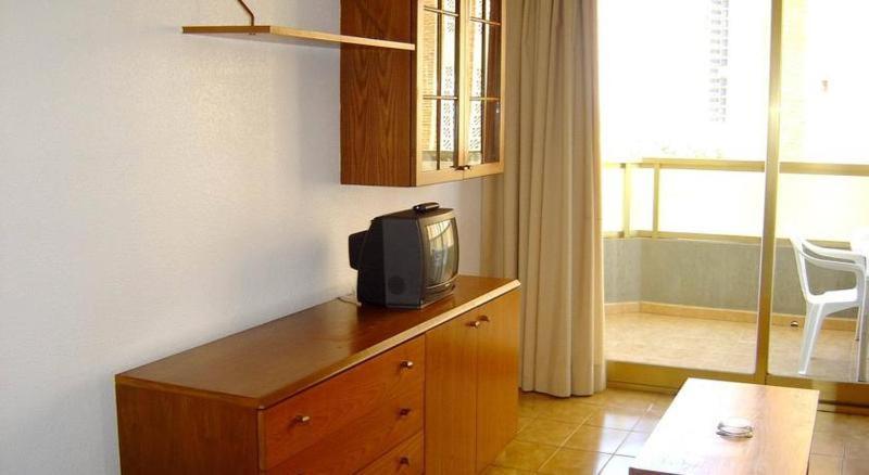 Apartamentos Torre Gerona Benidorm Room photo